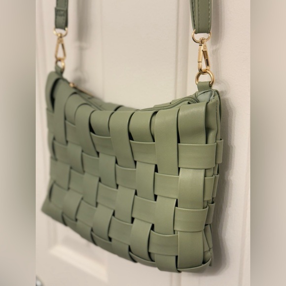Anthropologie Lindy Woven Crossbody Bag Mint/Pistachio Green - Picture 4 of 7